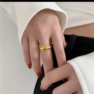 Dome Twisted Ring 18k rose gold Tarnish free  Stainless Steel Gold-plated size 7
